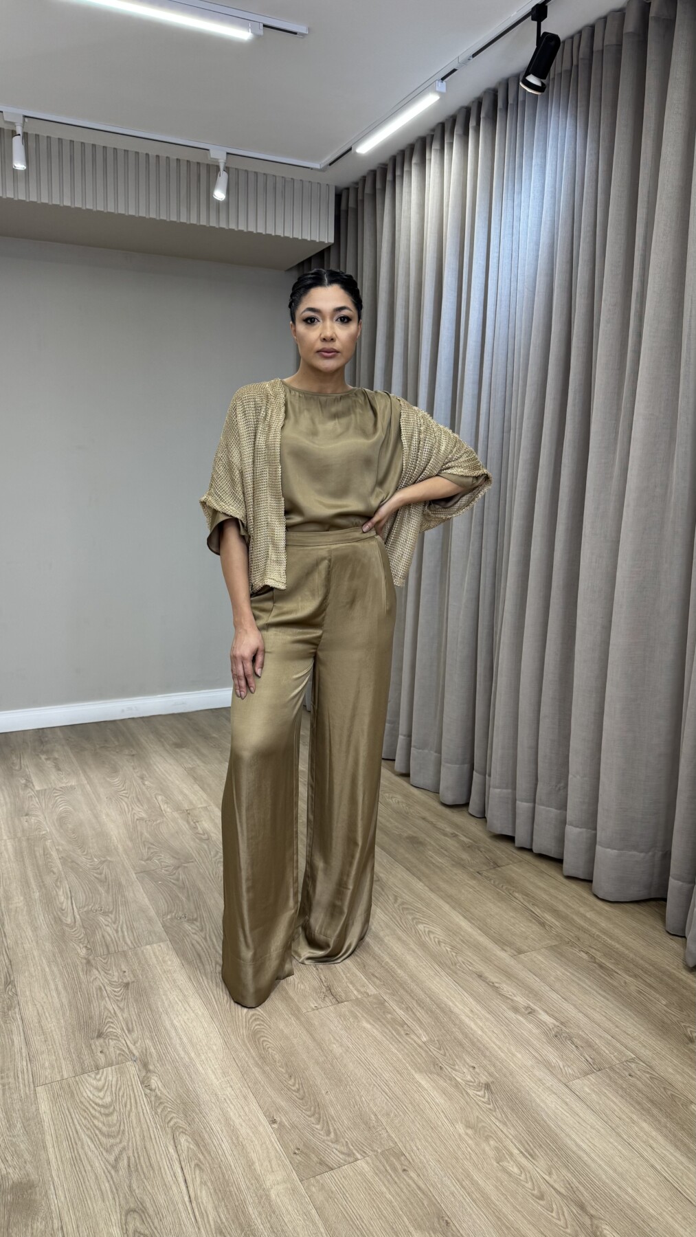 CALÇA PANTALONA PREGAS